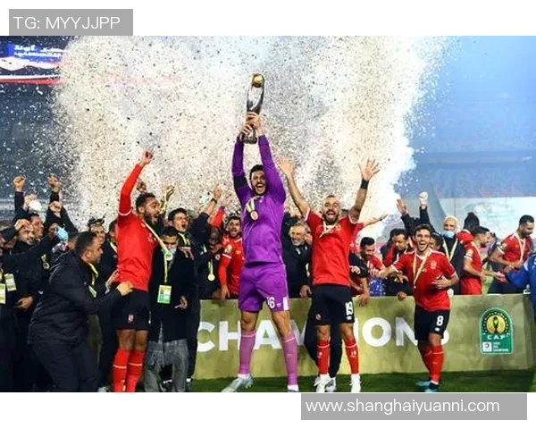 足球明星夺冠的传奇瞬间与历史性时刻回顾