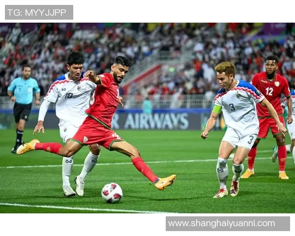 泰国足球五大球星名字解析及他们在国际赛场上的表现 泰国足球五大球星名字解析及他们在国际赛场上的表现